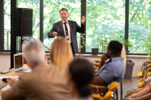 Persuasive Public Speaking - How to Win Hearts and Minds